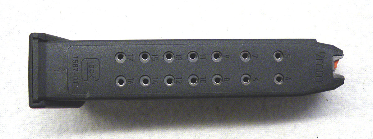 Magazin Glock 17 oranger Zubringer