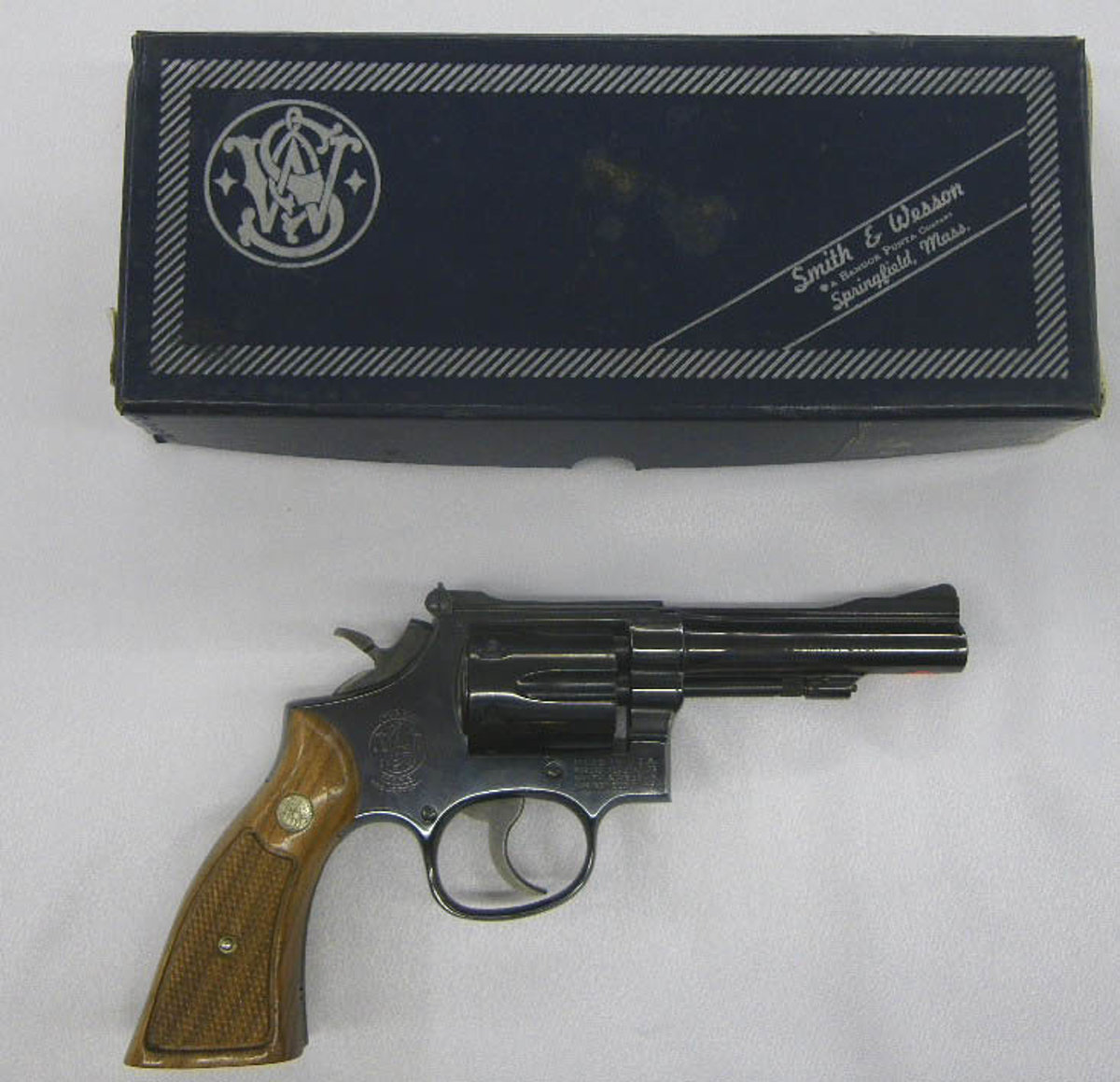 Smith & Wesson 48-3 - Revolver