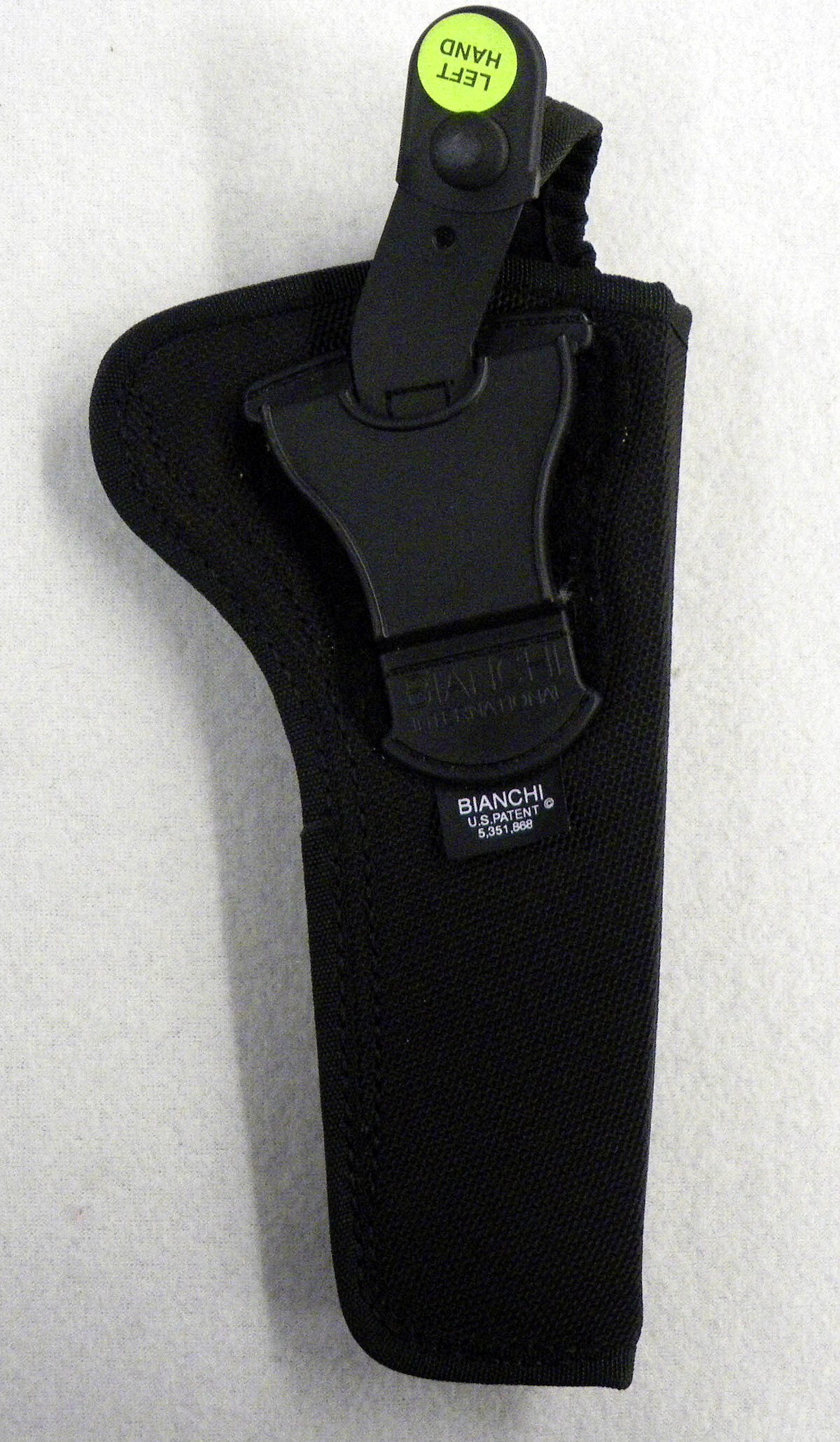 BIANCHI Accumold Holster Thumbsnap Mod. 7001 Size 5 links