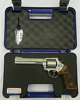 S & W 629 Classic Champion .44 Mag stainless-matt